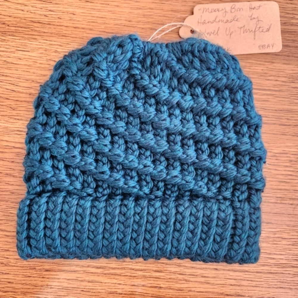 Hand Made Women's Spiral Knit Messy Bun Pony Tail Beanie in Peacock Teal